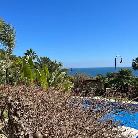 Gadea 4-2 Apartment